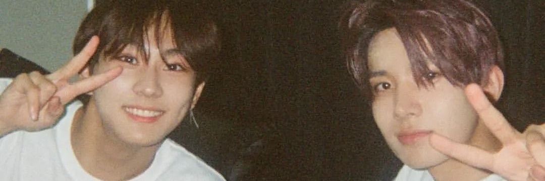 hwonvillee's profile banner image