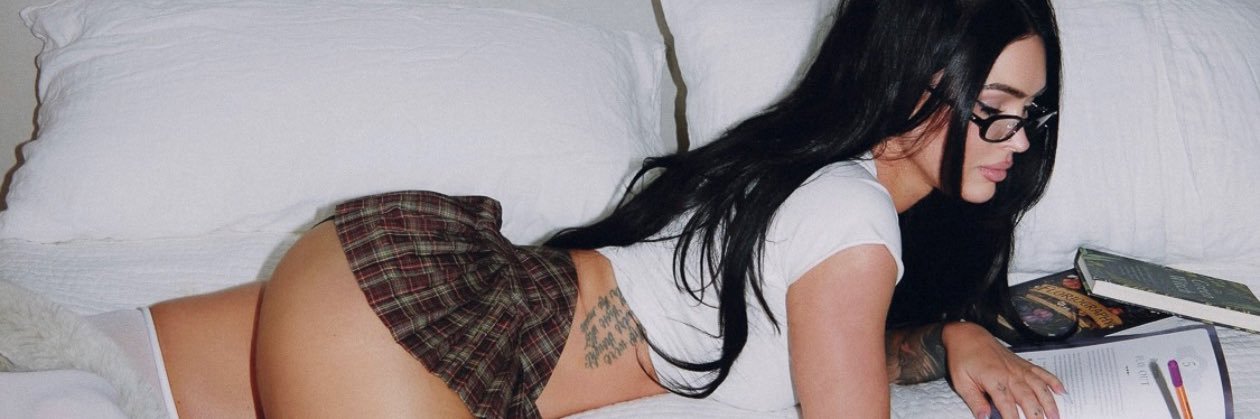 intoxpumpwhore banner