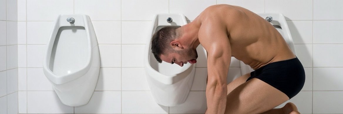 Urinal_Licking 🧎 banner