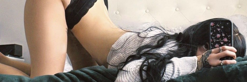 𝐄𝐦𝐦𝐲 ✟ banner