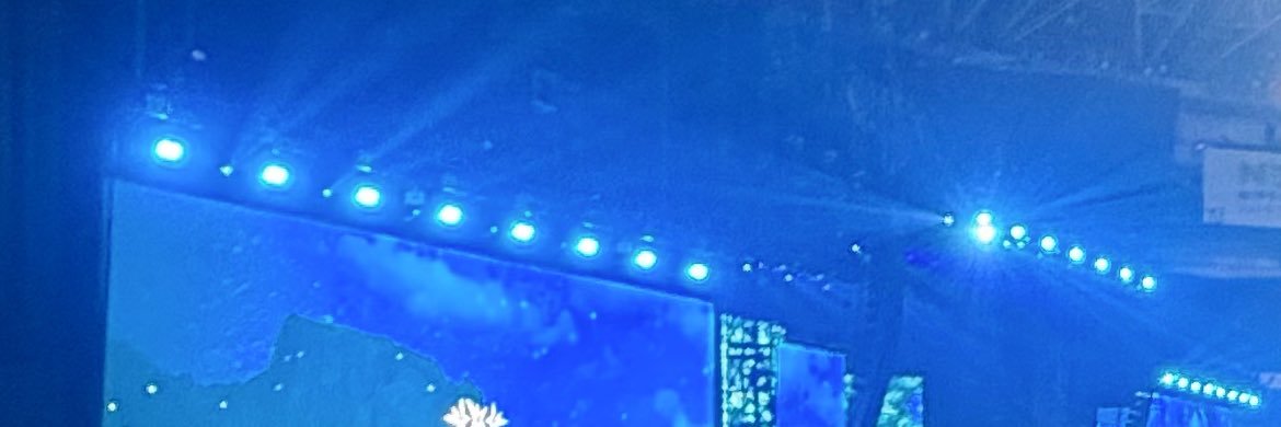 유리 banner
