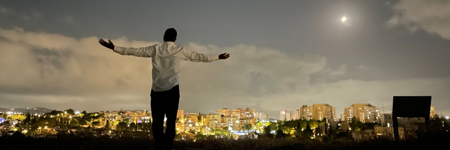 Binyamin Davidson banner