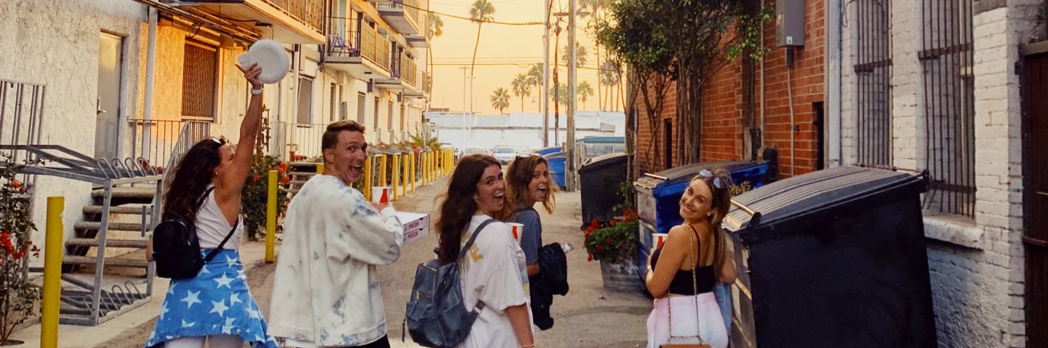 CarlyDHam's profile banner image
