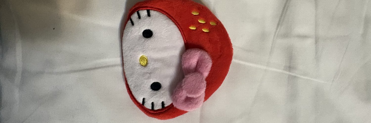 ch_llly's profile banner image