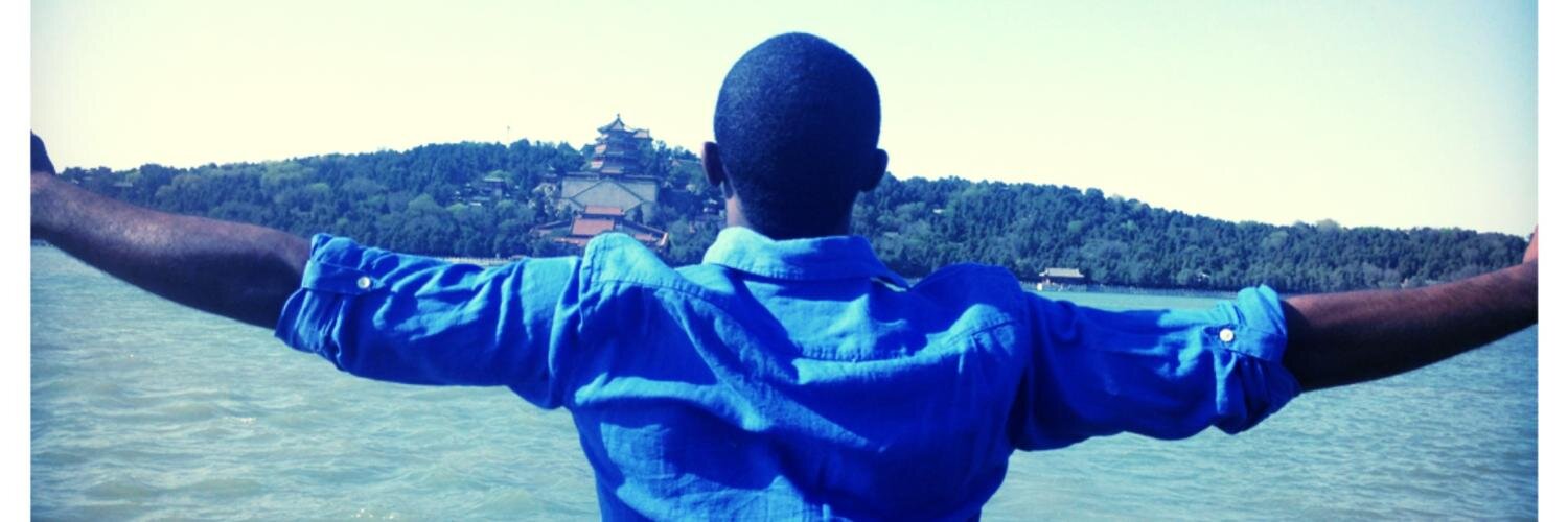 effeapp_'s profile banner image