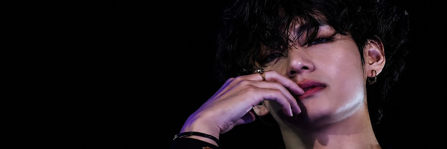 ᴍɪɴɪᴇ 🖤🤍🌙✨ banner