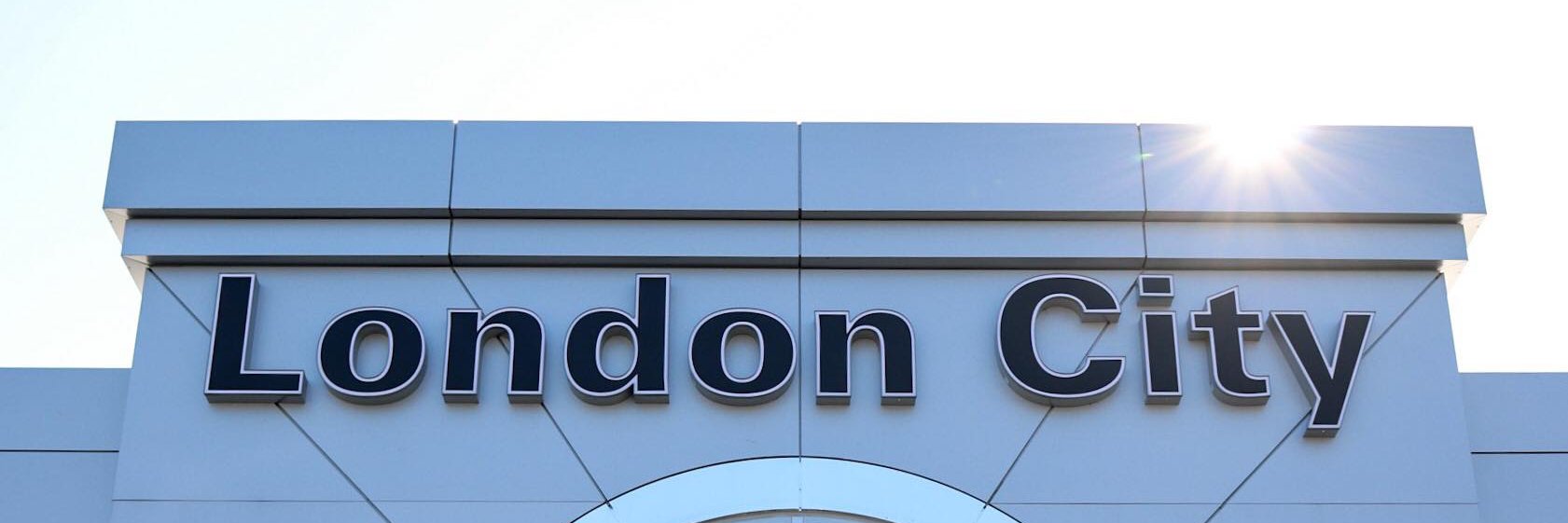 LONDONCHRYSLER's profile banner image