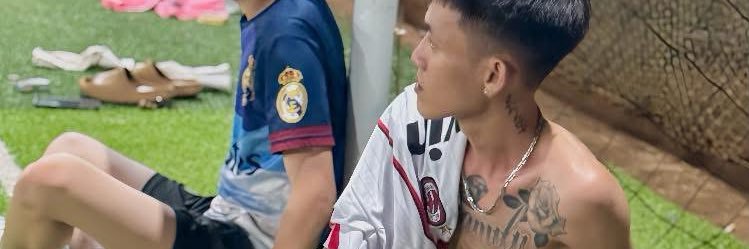 Chất Liệu Bạn Trai banner