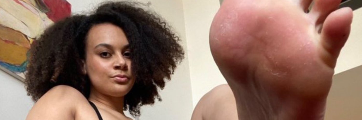 yesgoddesskitty's profile banner image