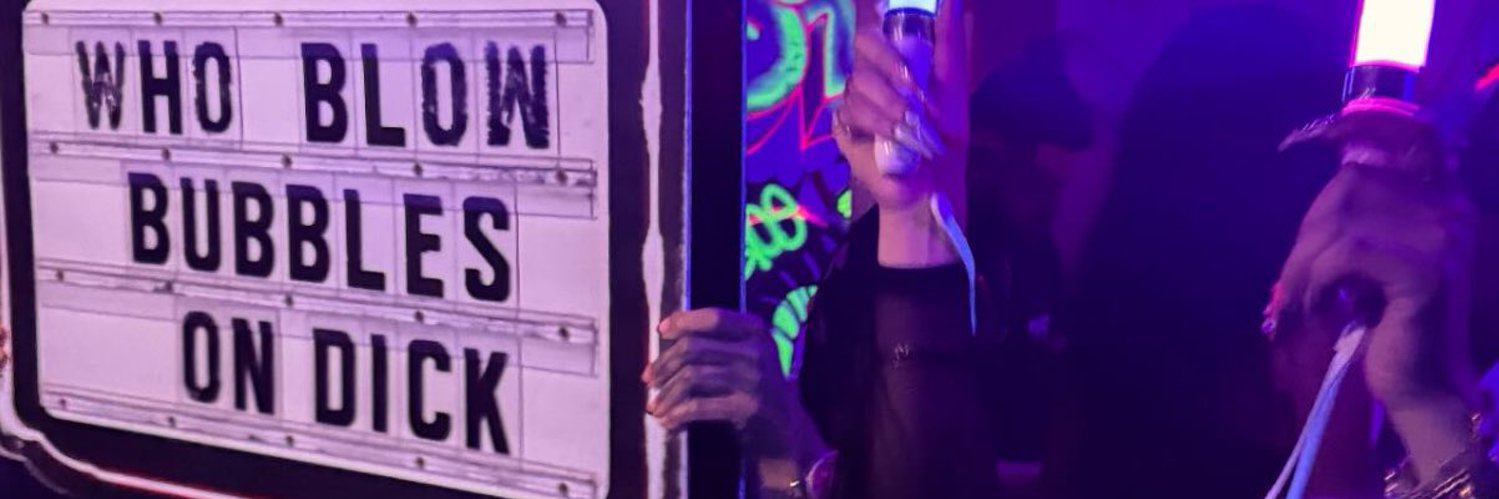 Ce👅😻 banner
