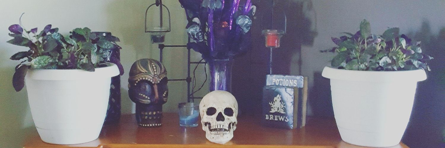 juliemcmaster's profile banner image