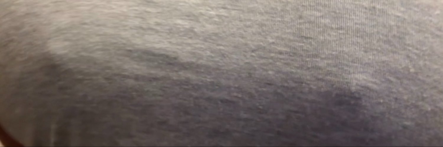 carmenzsty's profile banner image