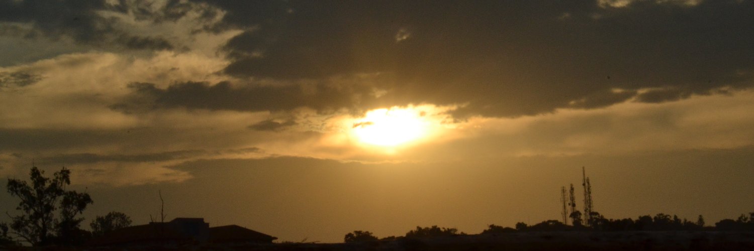 kingTitter's profile banner image