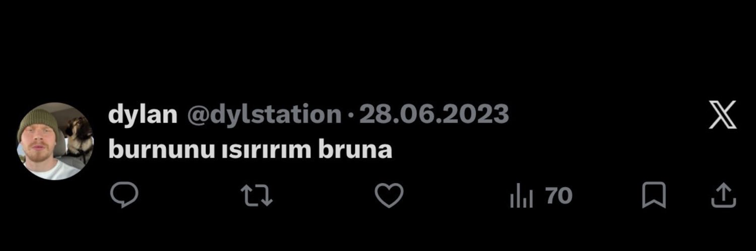 hails banner