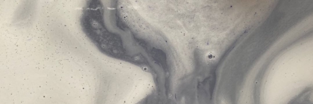 ari banner