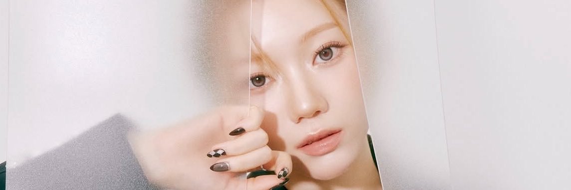 lovelyno33's profile banner image
