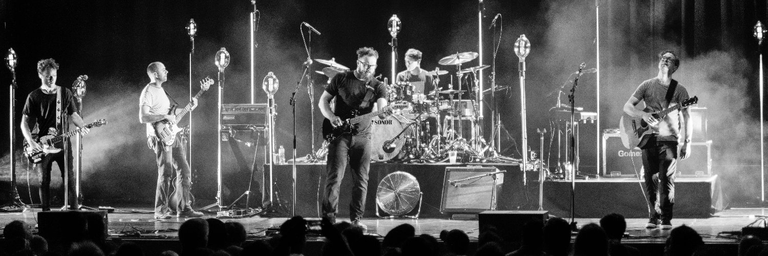 gomeztheband's profile banner image