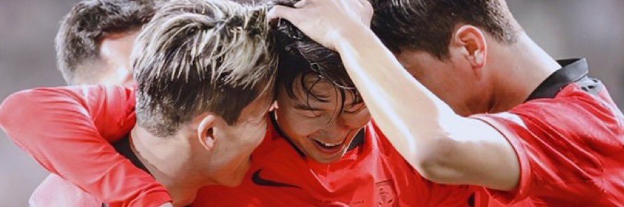toolove2's profile banner image