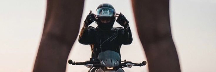 ussiiii~ banner