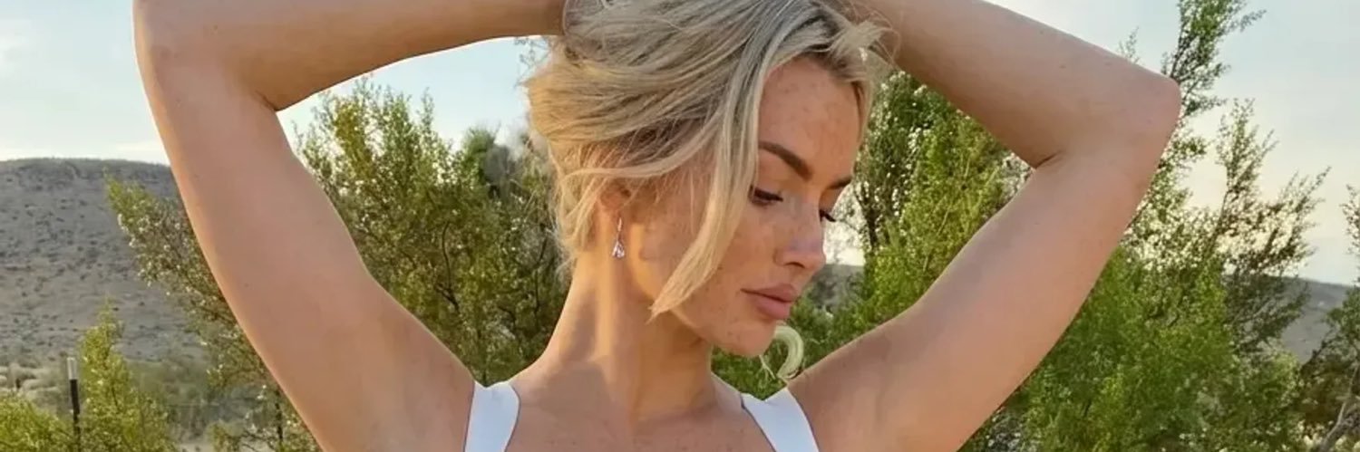Chloe banner