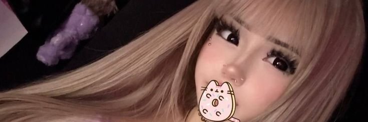 Leah banner