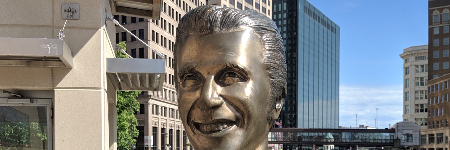 eltonsaunders's profile banner image