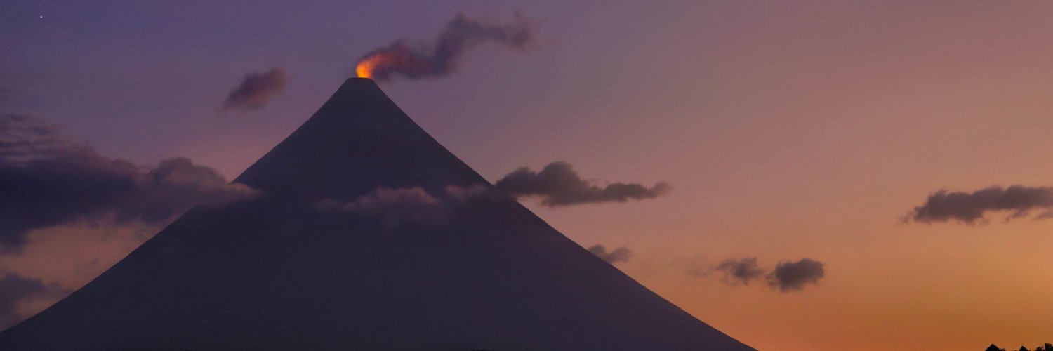 webmandman's profile banner image