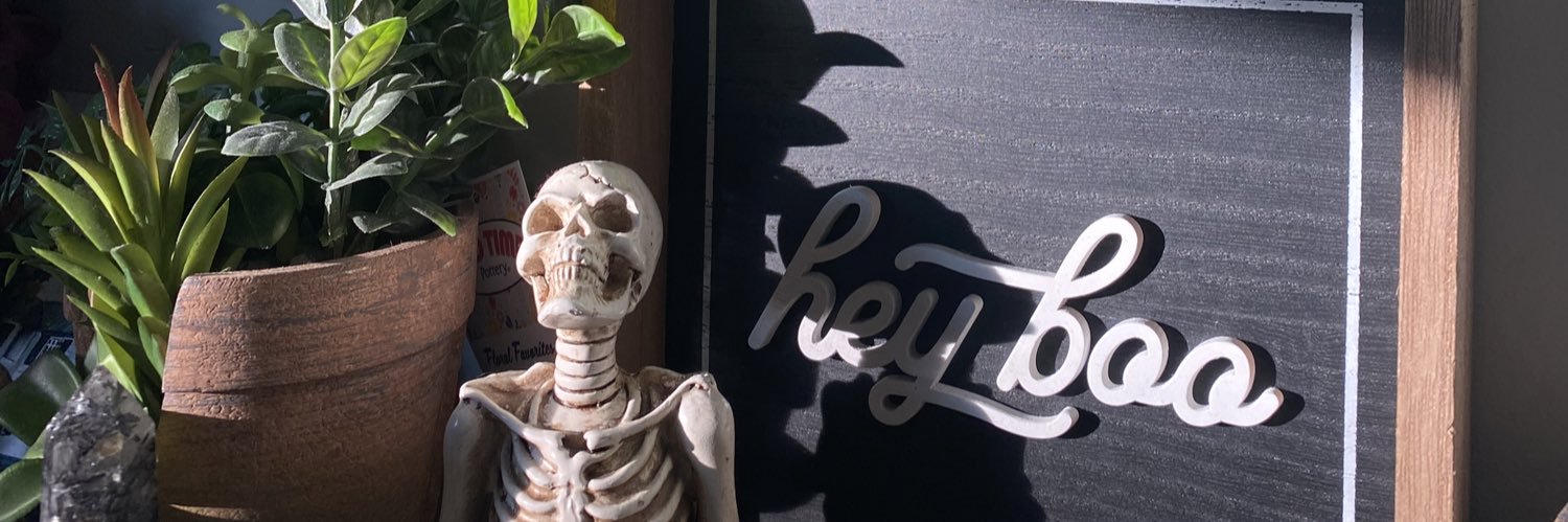 CARAHTAYLOR's profile banner image