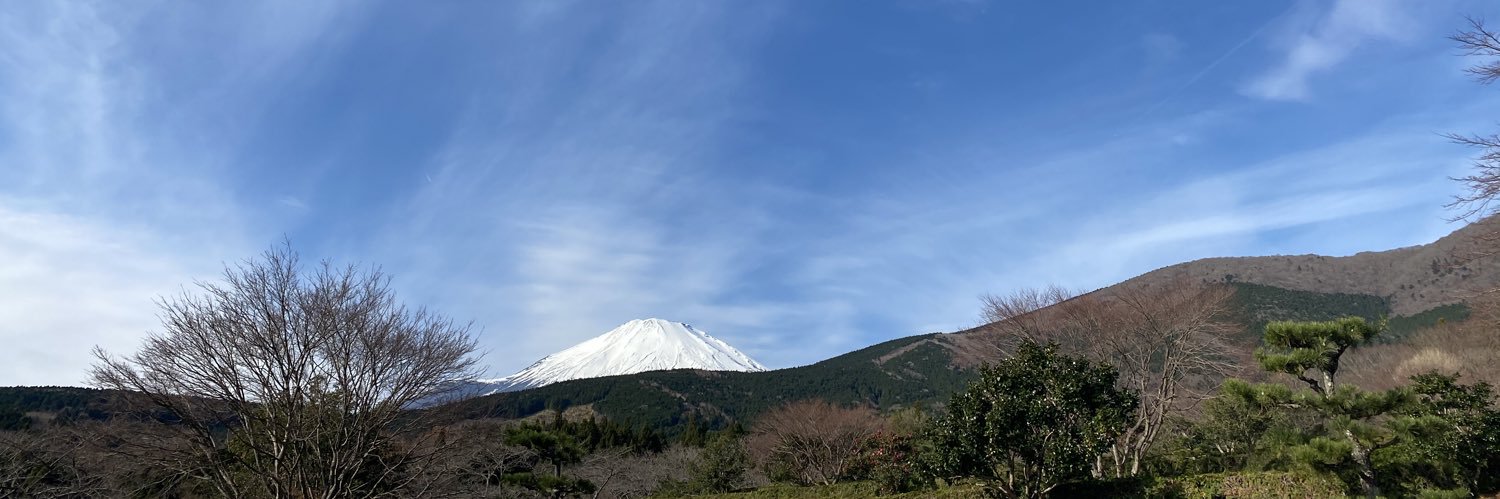 midobasse's profile banner image