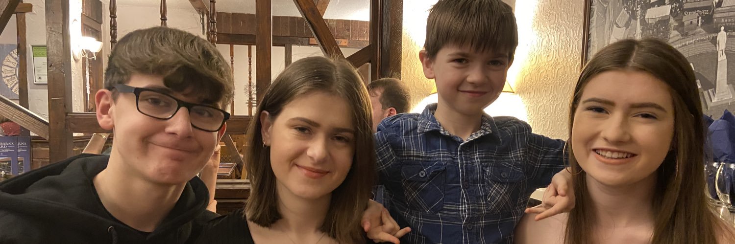 fionatointon's profile banner image