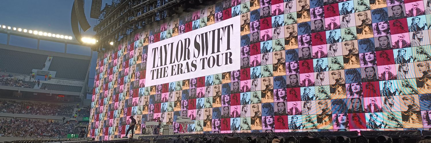 swiftienist09's profile banner image