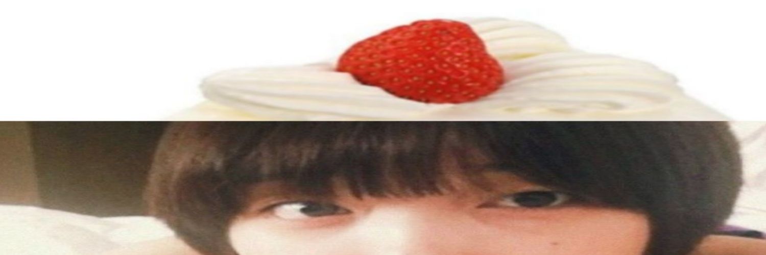 lilika | 𝄞⨾🍓✮˚.⋆ banner