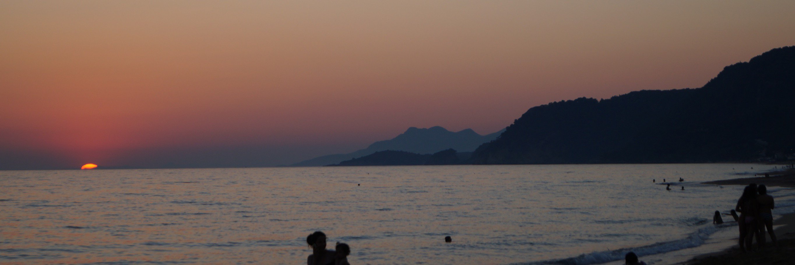 fammie97's profile banner image