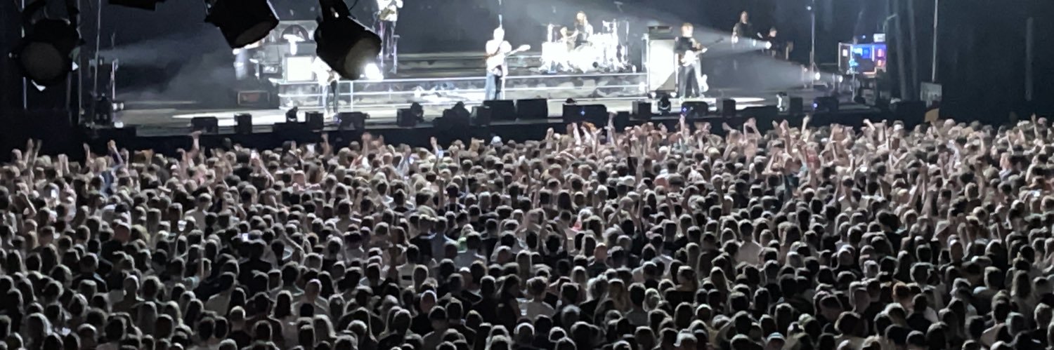 Dean Roof 💀 banner