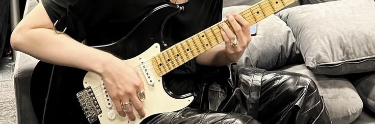 a⁷yoon banner