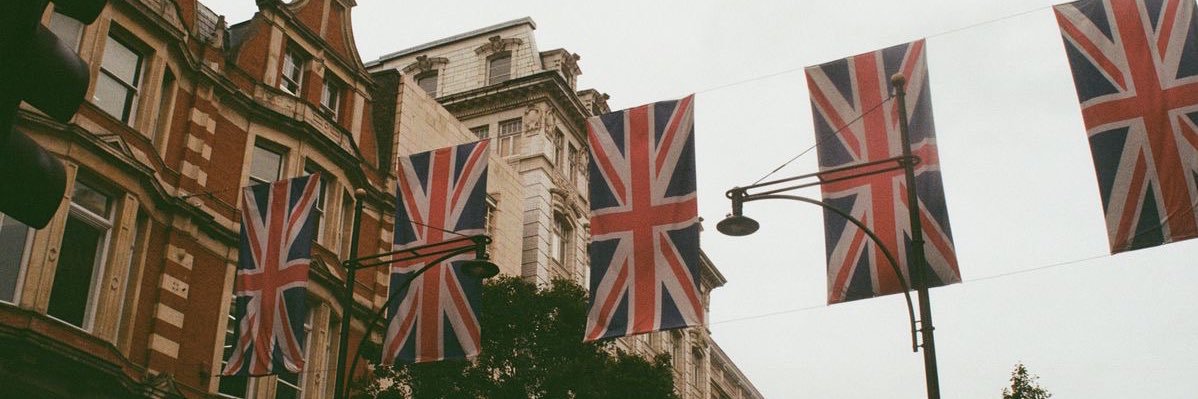 𝐀𝐥𝐞𝐱𝐚𝐧𝐝𝐞𝐫 banner