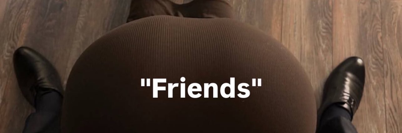G banner