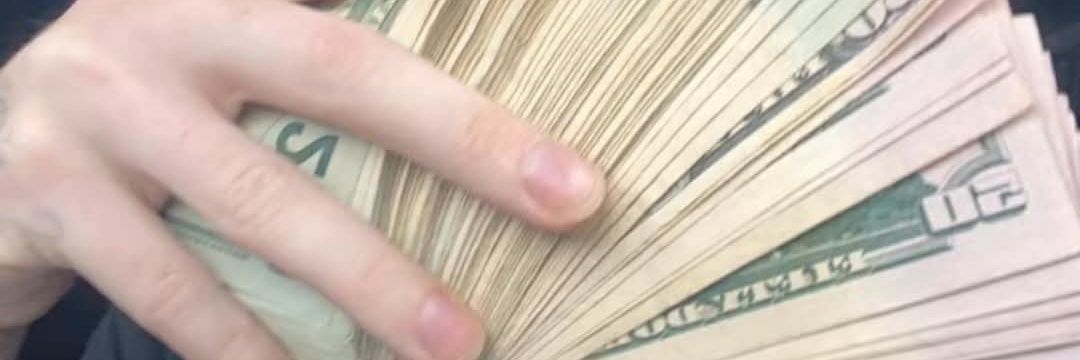 Tay money banner