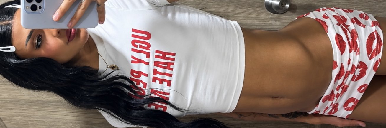 Lissixy's profile banner image