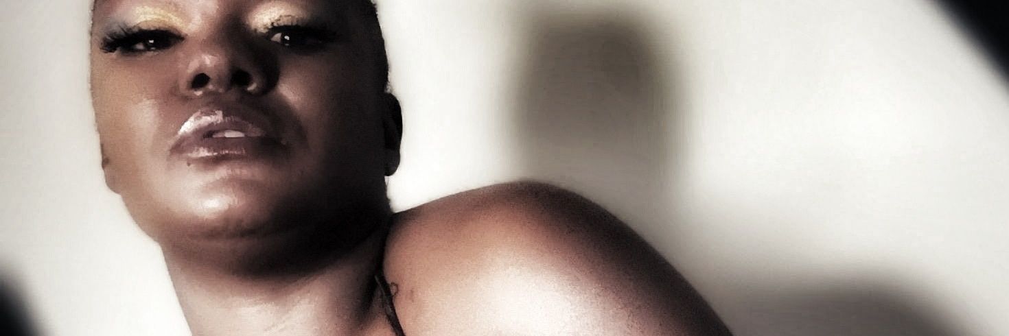 DeVineObsession's profile banner image