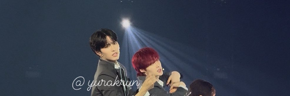 𝐫𝐮𝐧 banner