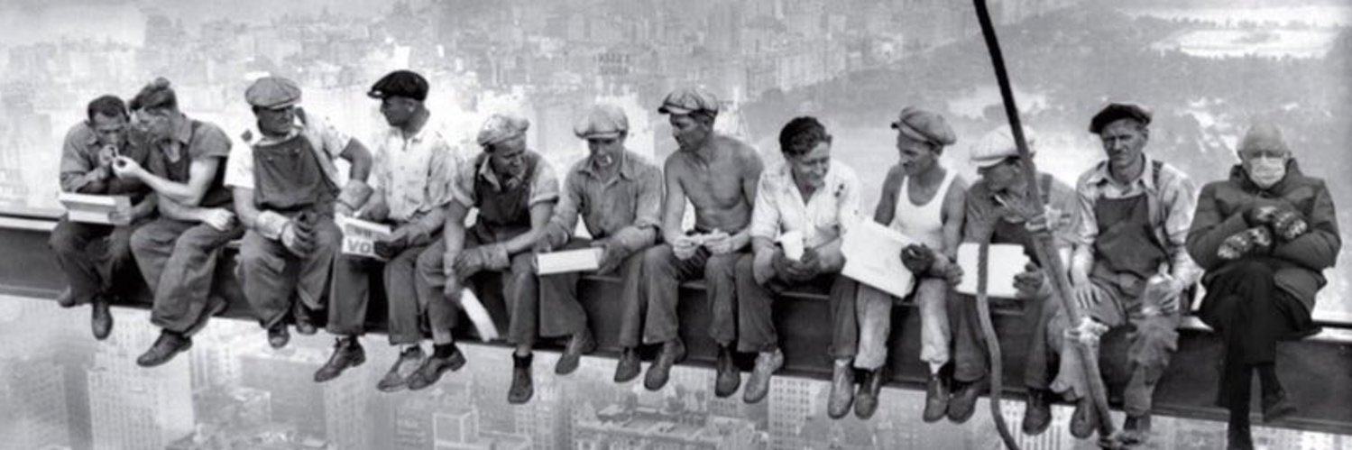 Renee 💙♌️🌻💙 banner