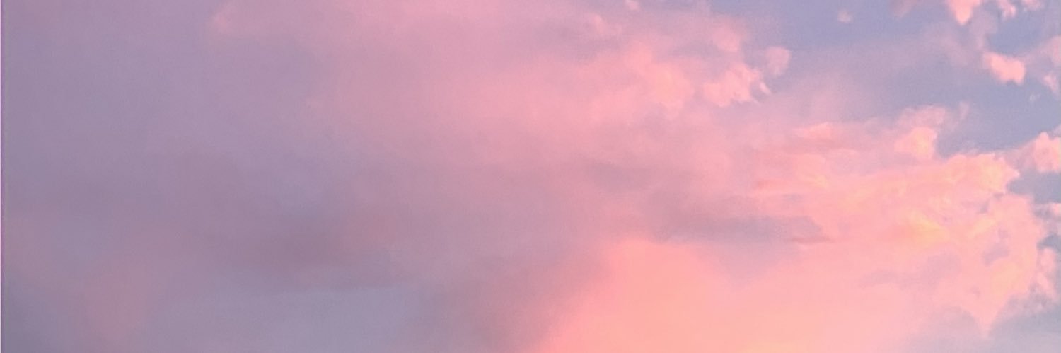 Mari474423's profile banner image