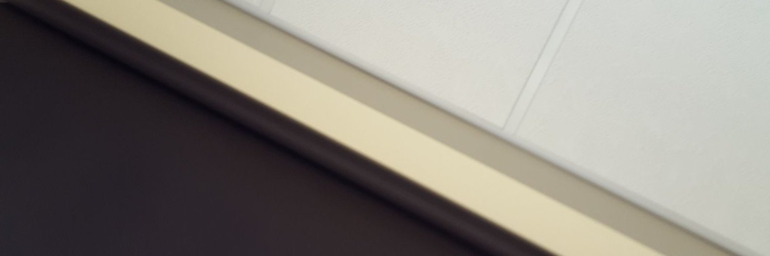 amytomlin's profile banner image