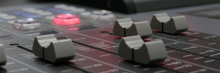 RadioUNALmed's profile banner image