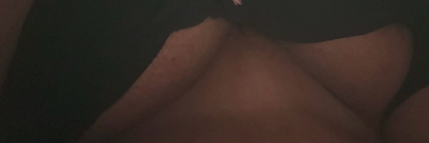 ari banner