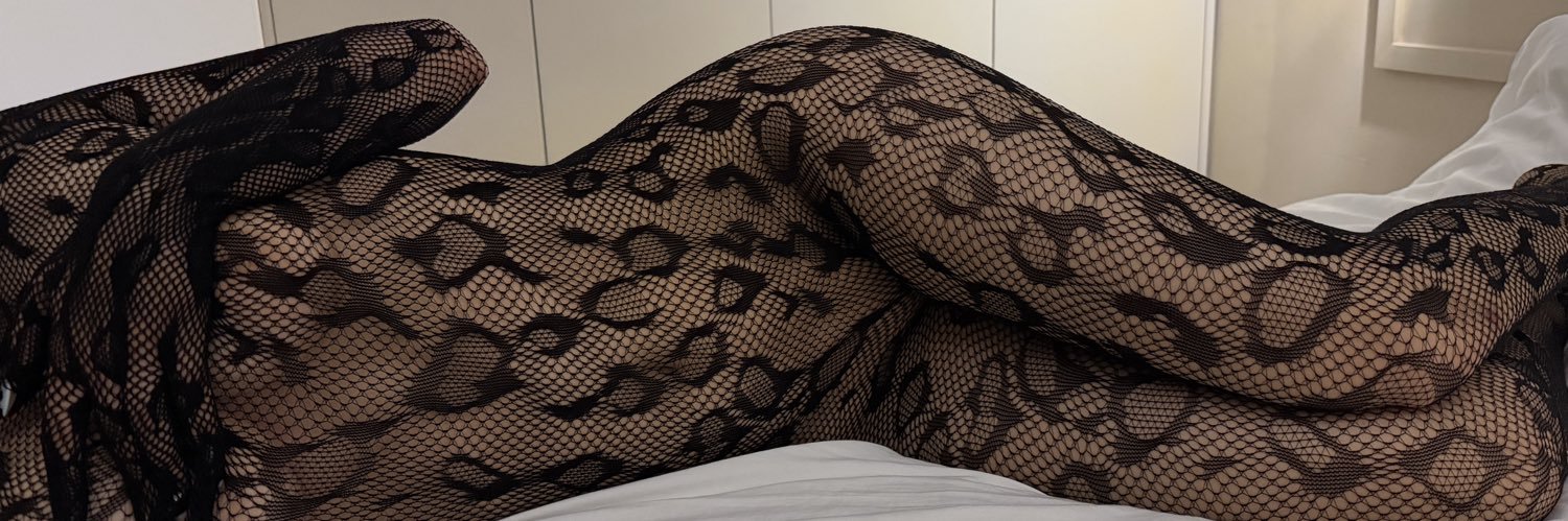 Nikaaof's profile banner image