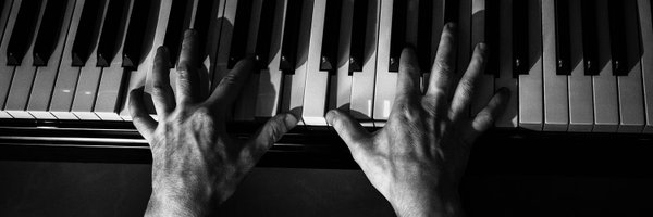 RoonStaal Profile Banner