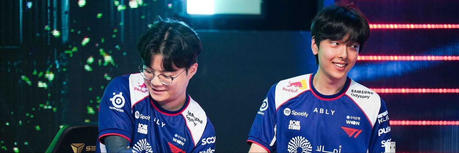 rosedongho's profile banner image