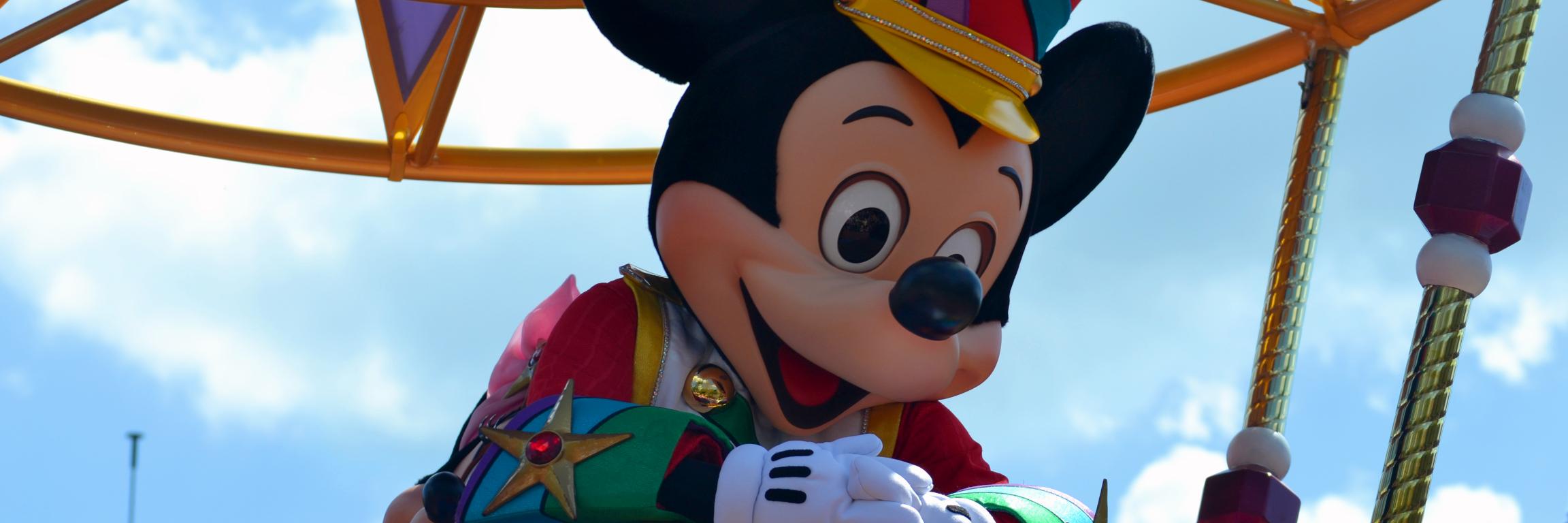 lilshlee's profile banner image